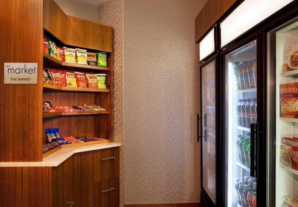 Springhill Suites Boston Пибоди Экстерьер фото