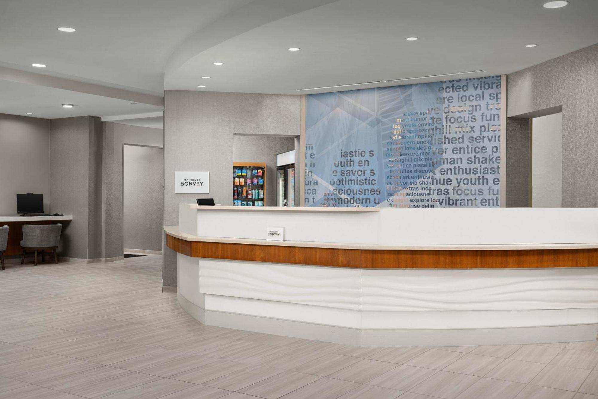 Springhill Suites Boston Пибоди Экстерьер фото